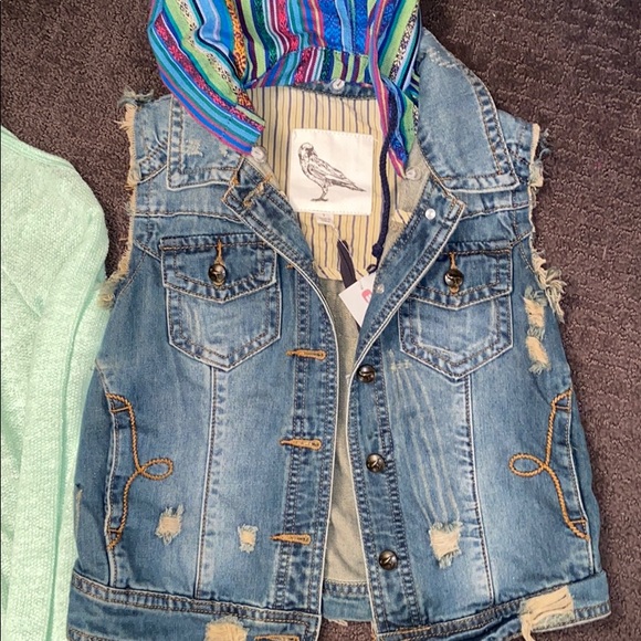 NWT Buckle outfit will sell individual pieces - Picture 3 of 7